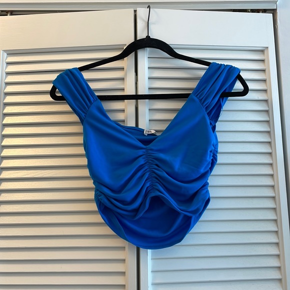 NWOT Zara Ruched Top - Picture 3 of 5